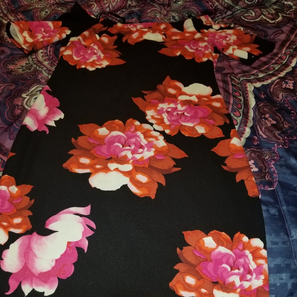 Bisou Bisou Floral Off Shoulder Bodycon Dress- 12